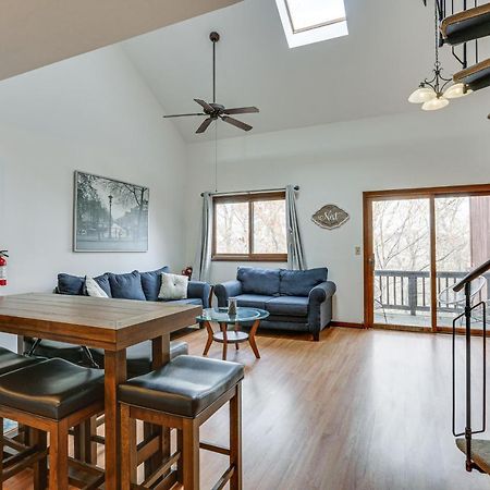 Vernon Township Condo With Balcony Near Ski Lifts! エクステリア 写真