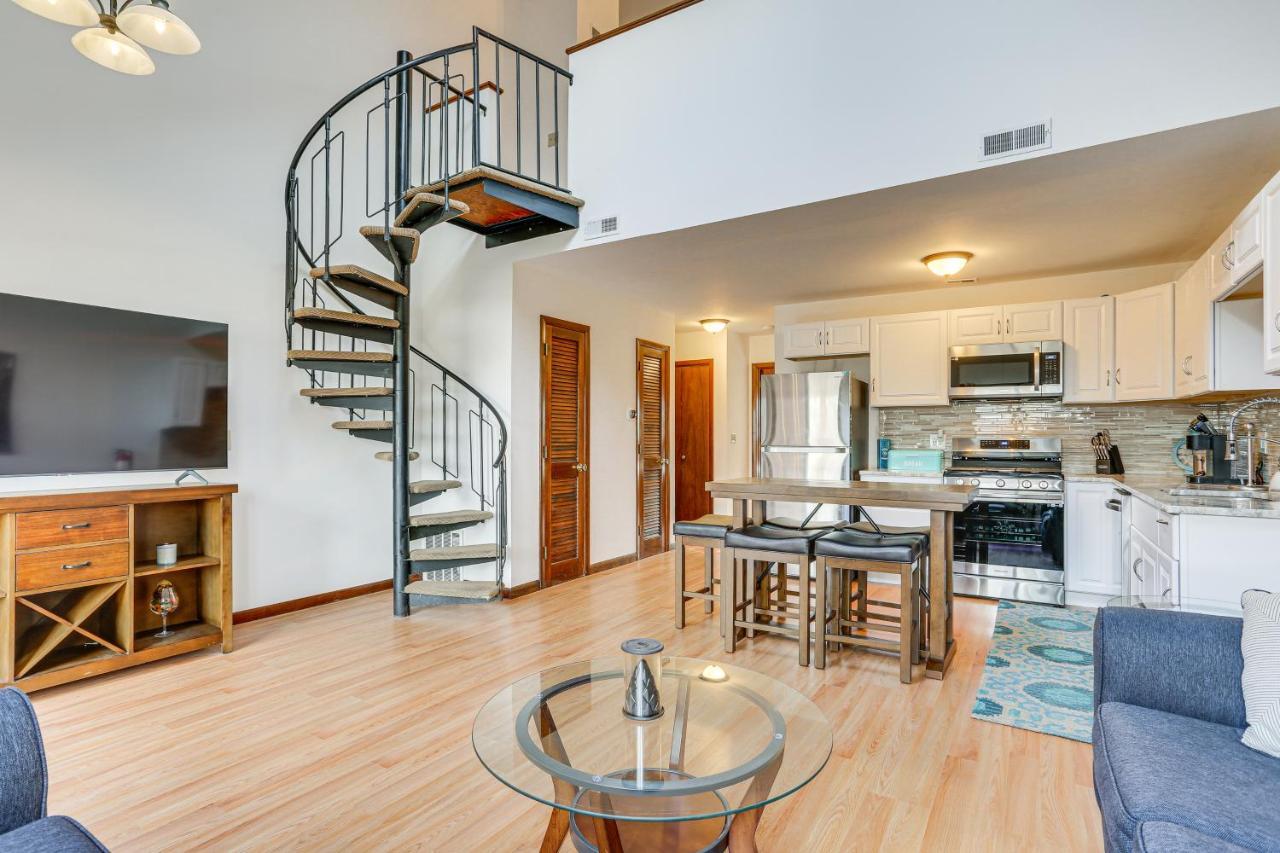 Vernon Township Condo With Balcony Near Ski Lifts! エクステリア 写真
