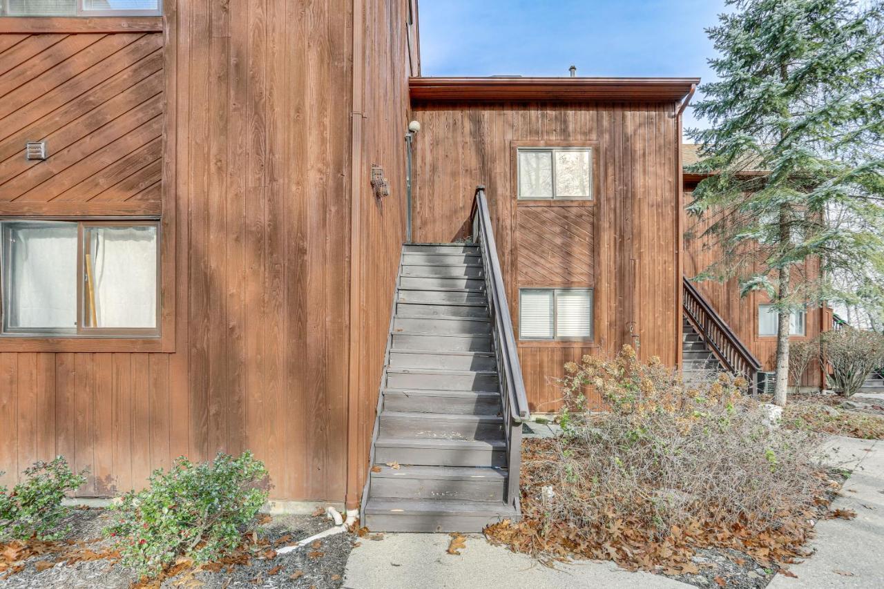 Vernon Township Condo With Balcony Near Ski Lifts! エクステリア 写真