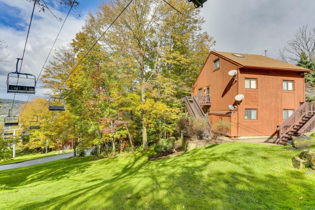 Vernon Township Condo With Balcony Near Ski Lifts! エクステリア 写真
