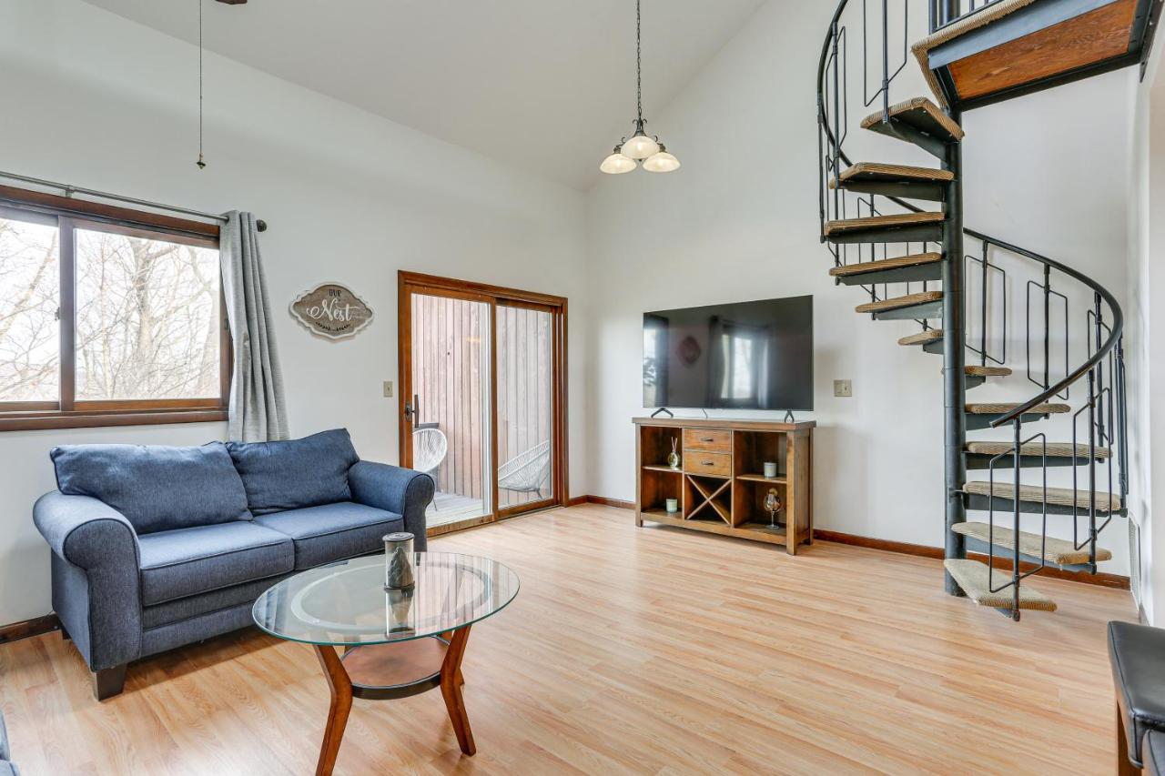 Vernon Township Condo With Balcony Near Ski Lifts! エクステリア 写真